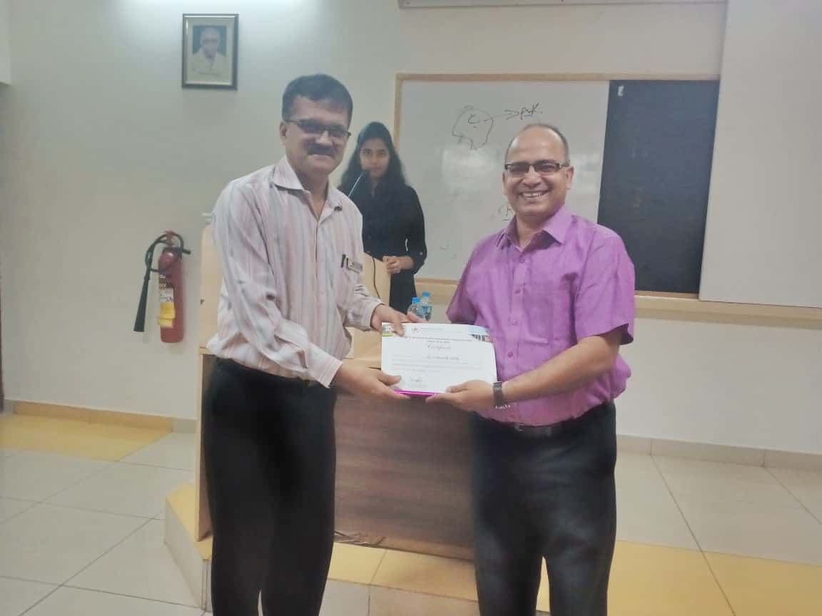 Dr. MS Baliga delivers a talk at Manipal