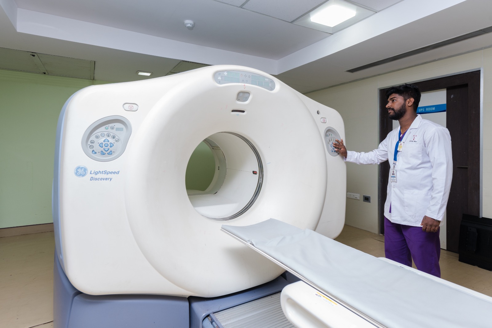 PET-CT imaging equipment at MIO Hospital
